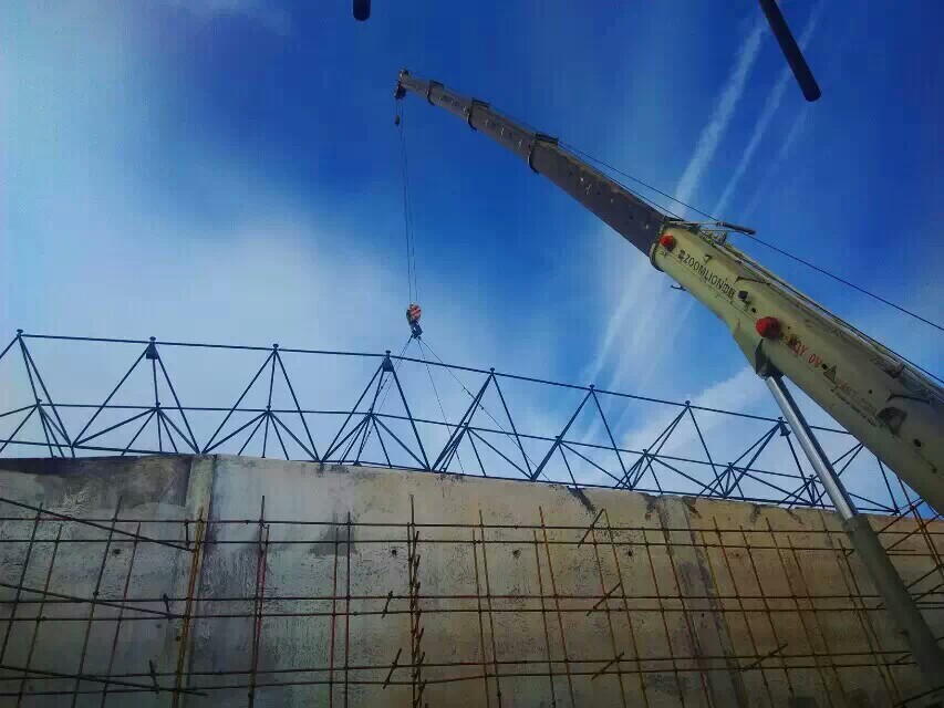 涟源食堂网架结构工程